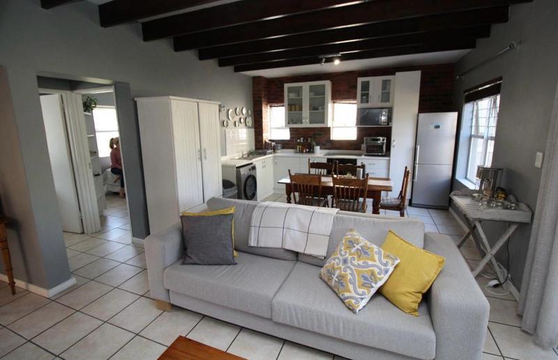 2 Bedroom Property for Sale in Sonstraal Heights Western Cape